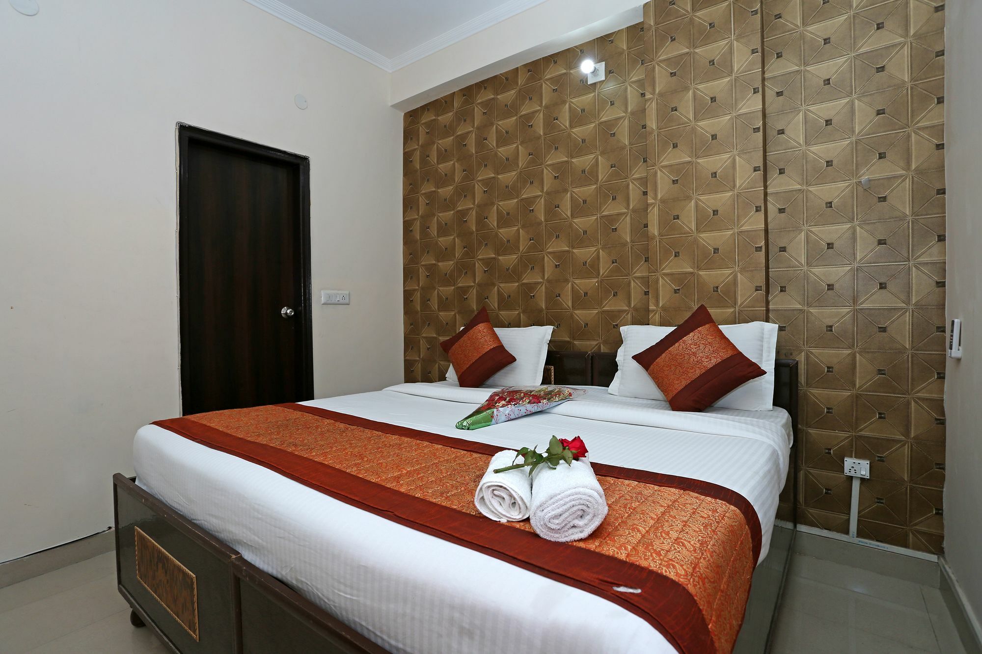 Hotel Avalon Nueva Delhi Exterior foto